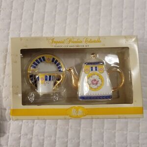 Classic Treasures Imperial Porcelain Collectible Teapot Cup Saucer Floral Dainty